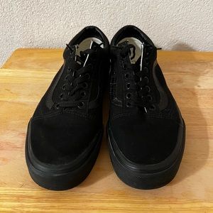 Black Vans